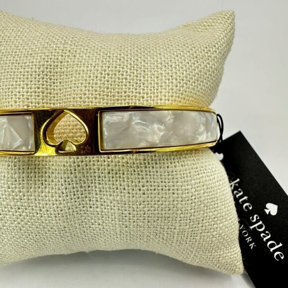 Kate Spade New York 'Hole Punch Spade Hinge Bangle' Pearl Bracelet - Picture 13 of 14